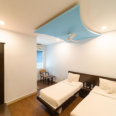 העיר בנגלור Hotel Scarlet מראה חיצוני תמונה